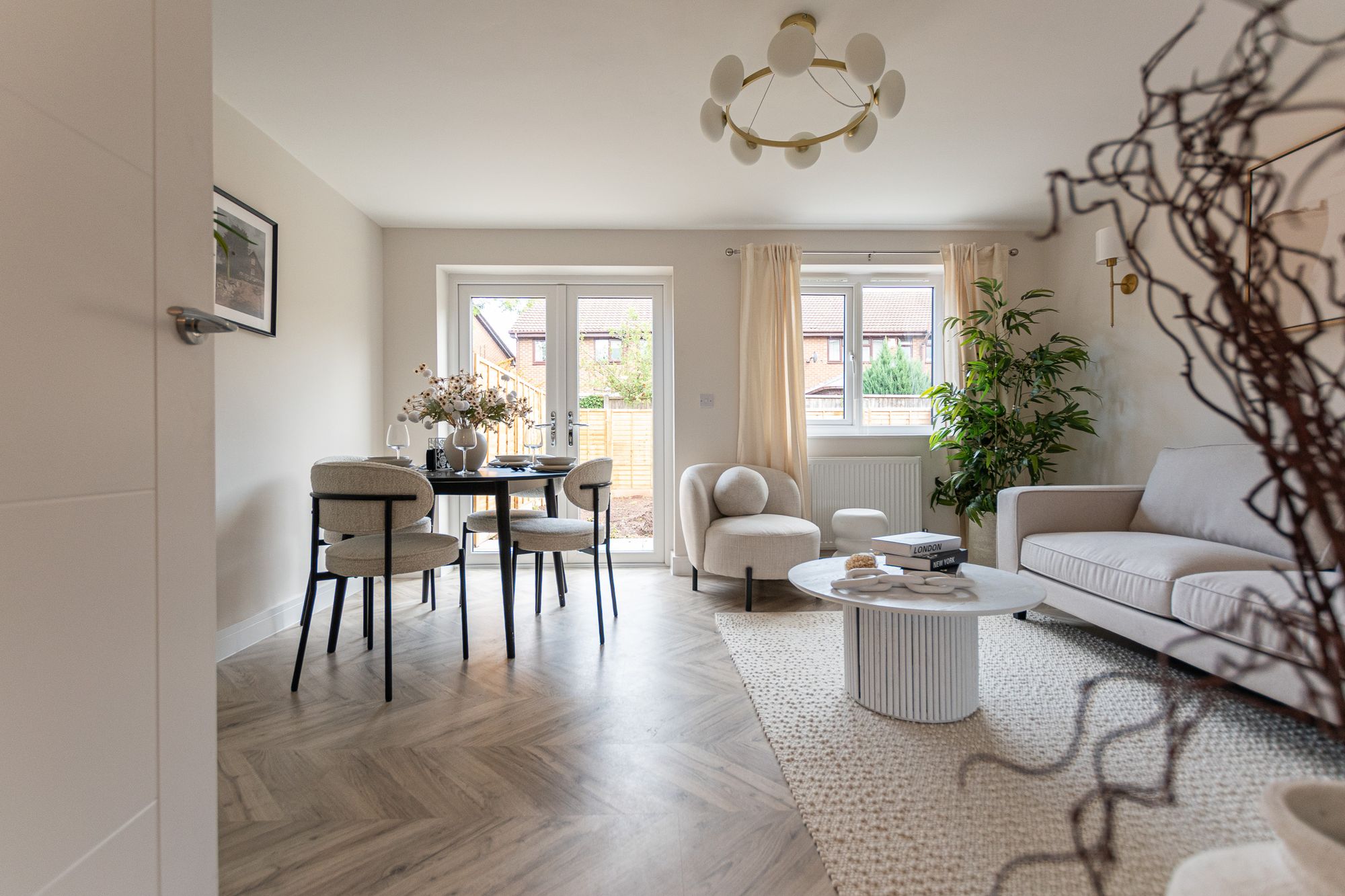 Siren Close, Birchwood, WA3