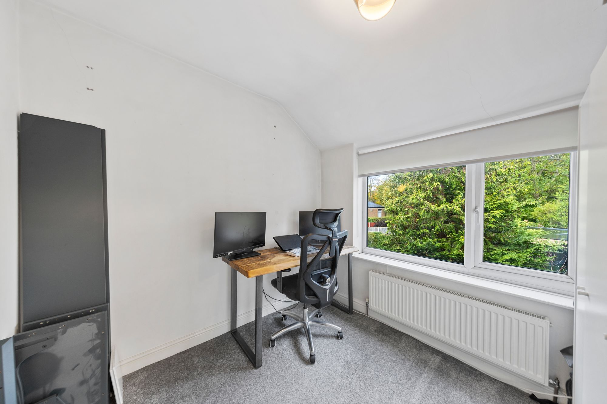 Gig Lane, Woolston, WA1