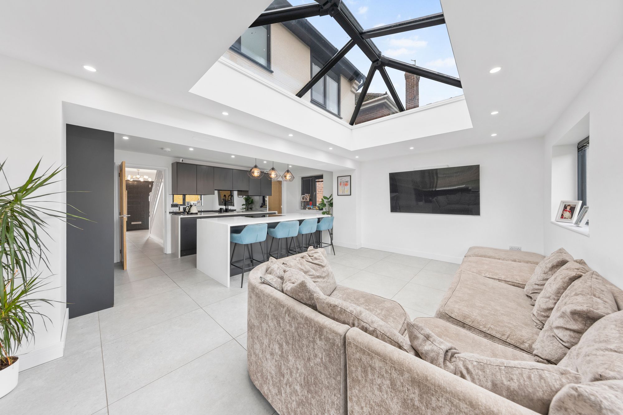 Beechmore, Moore, WA4