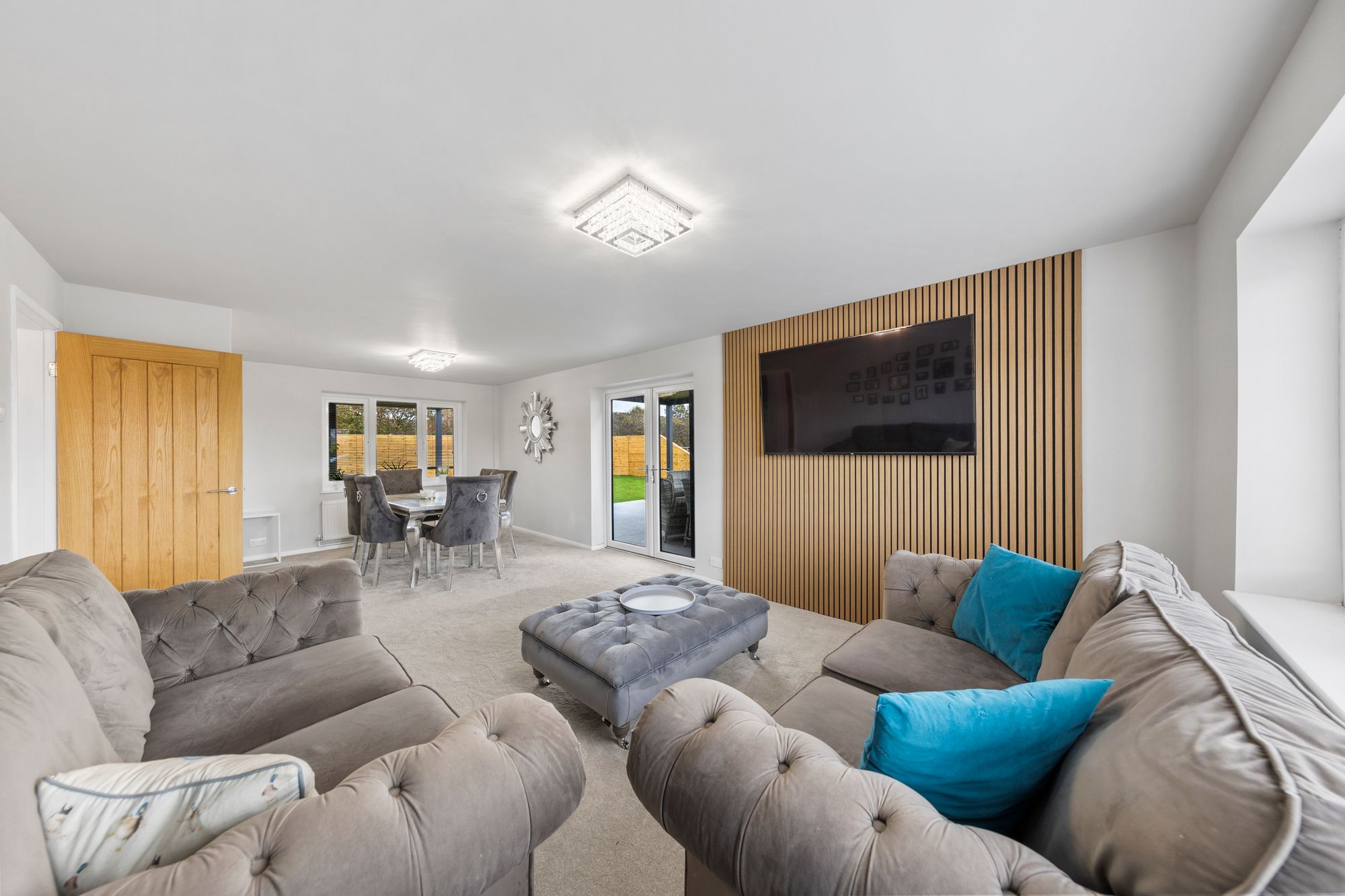 Beechmore, Moore, WA4