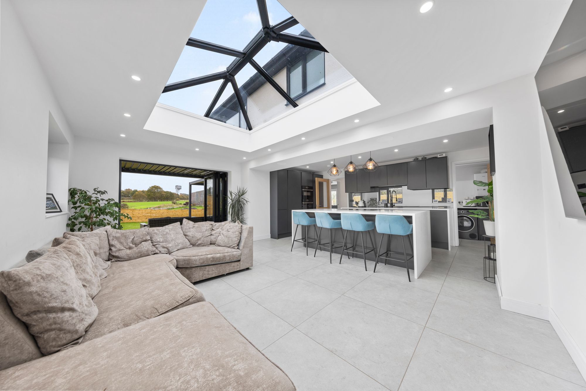 Beechmore, Moore, WA4