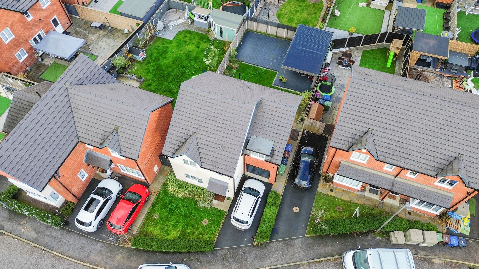 Hulme Gardens, Leigh, WN7