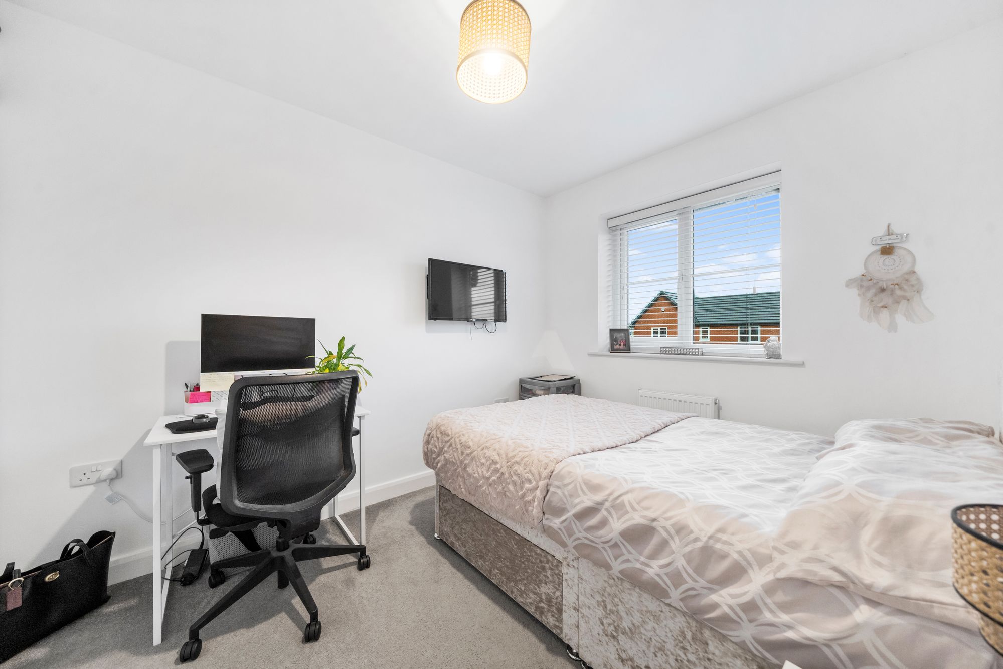 Hulme Gardens, Leigh, WN7