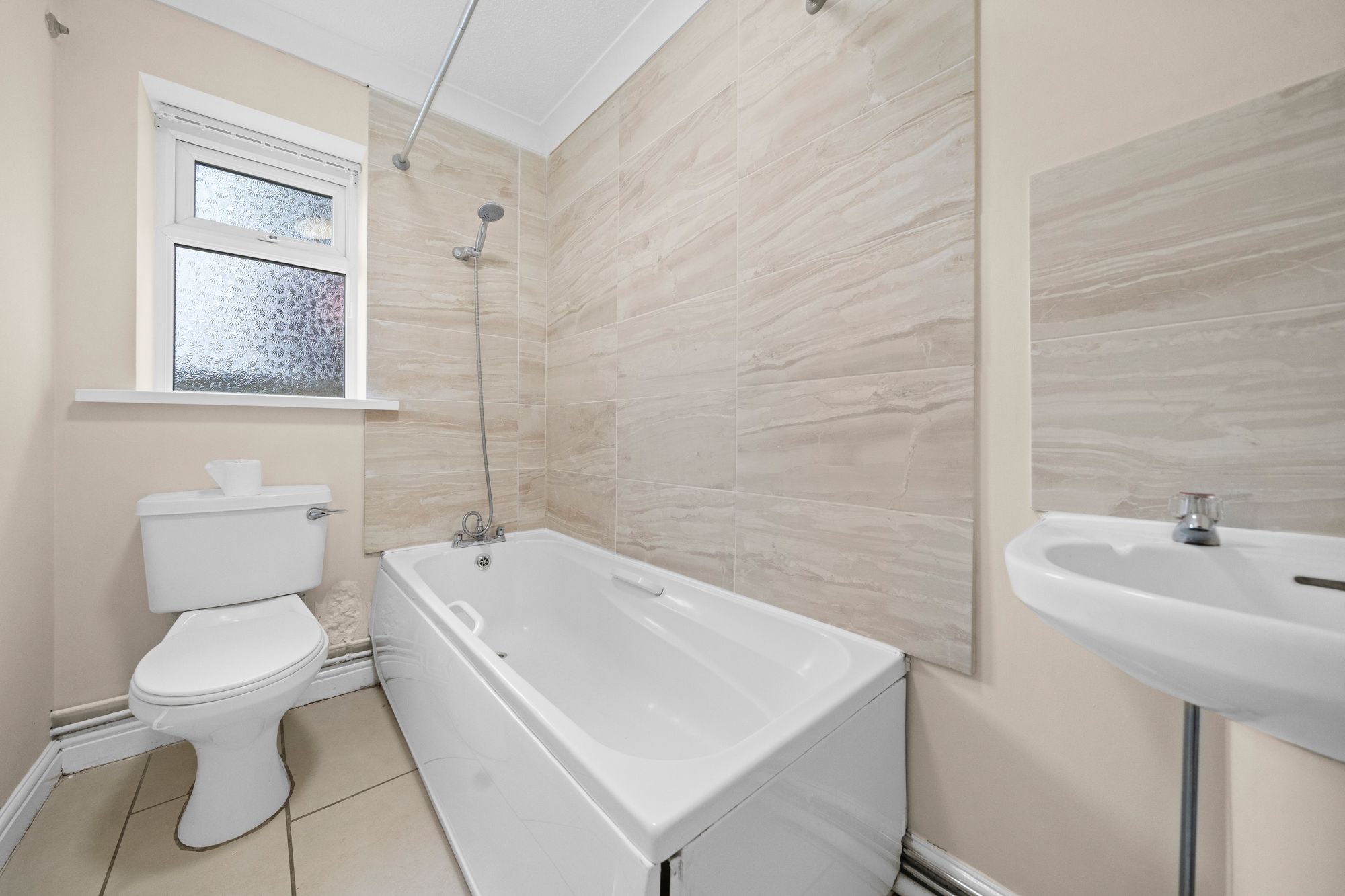 Shortland Place, Bickershaw, WN2