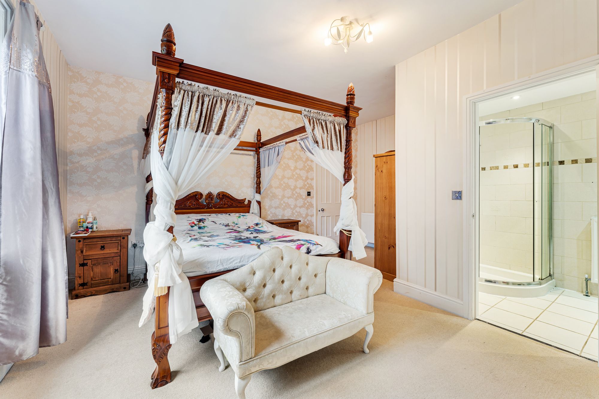 Castle Road, Halton, WA7