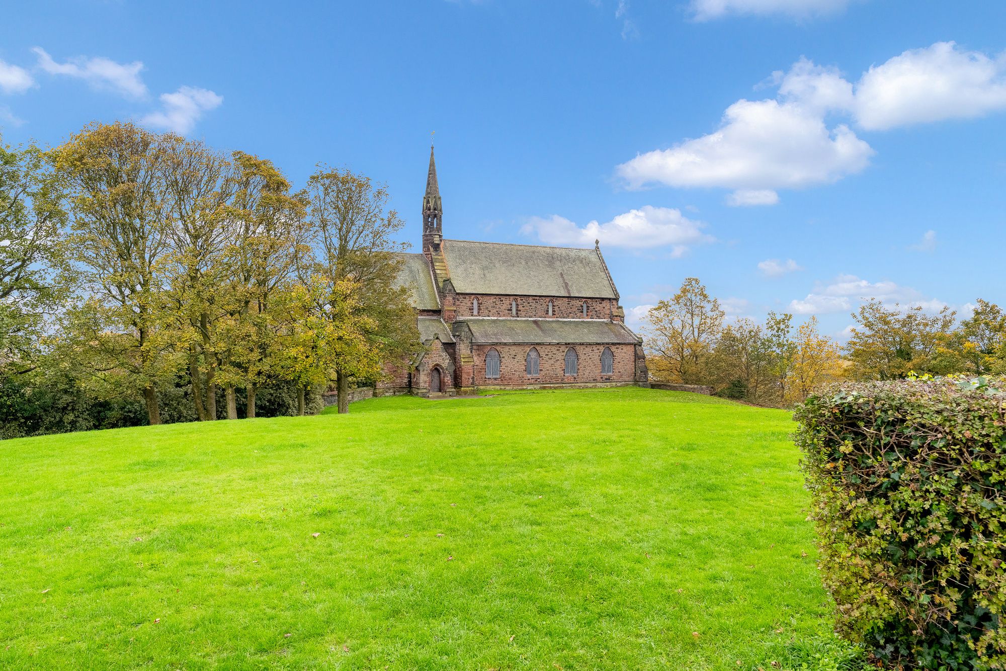 Castle Road, Halton, WA7