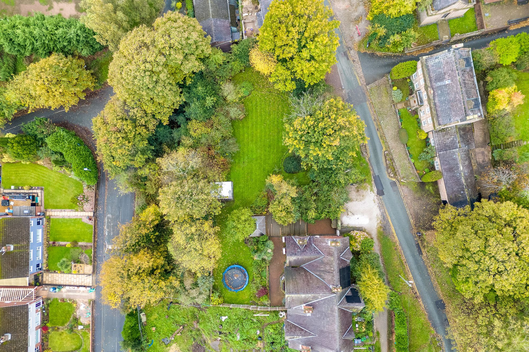 Castle Road, Halton, WA7