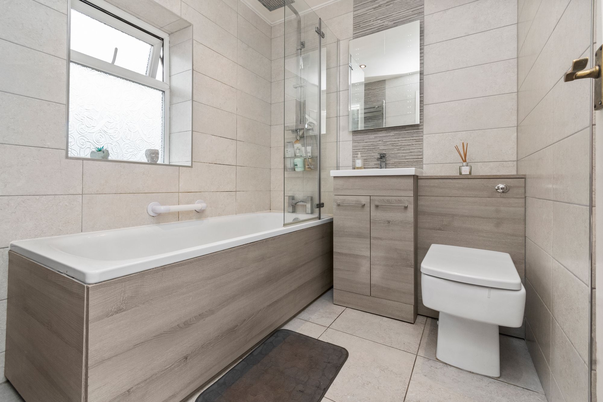 Windermere Avenue, St. Helens