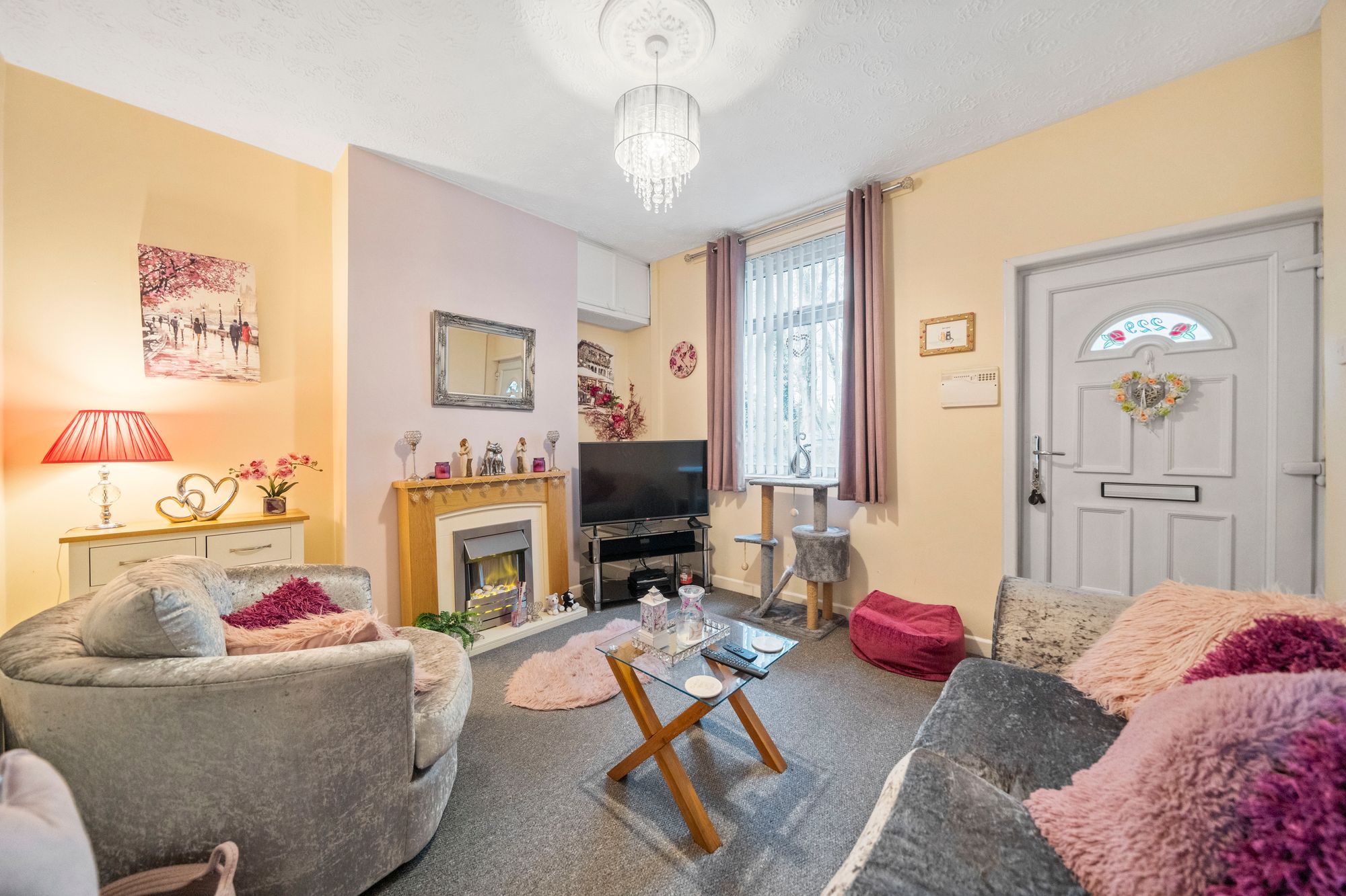 Edge Green Lane, Golborne, WA3