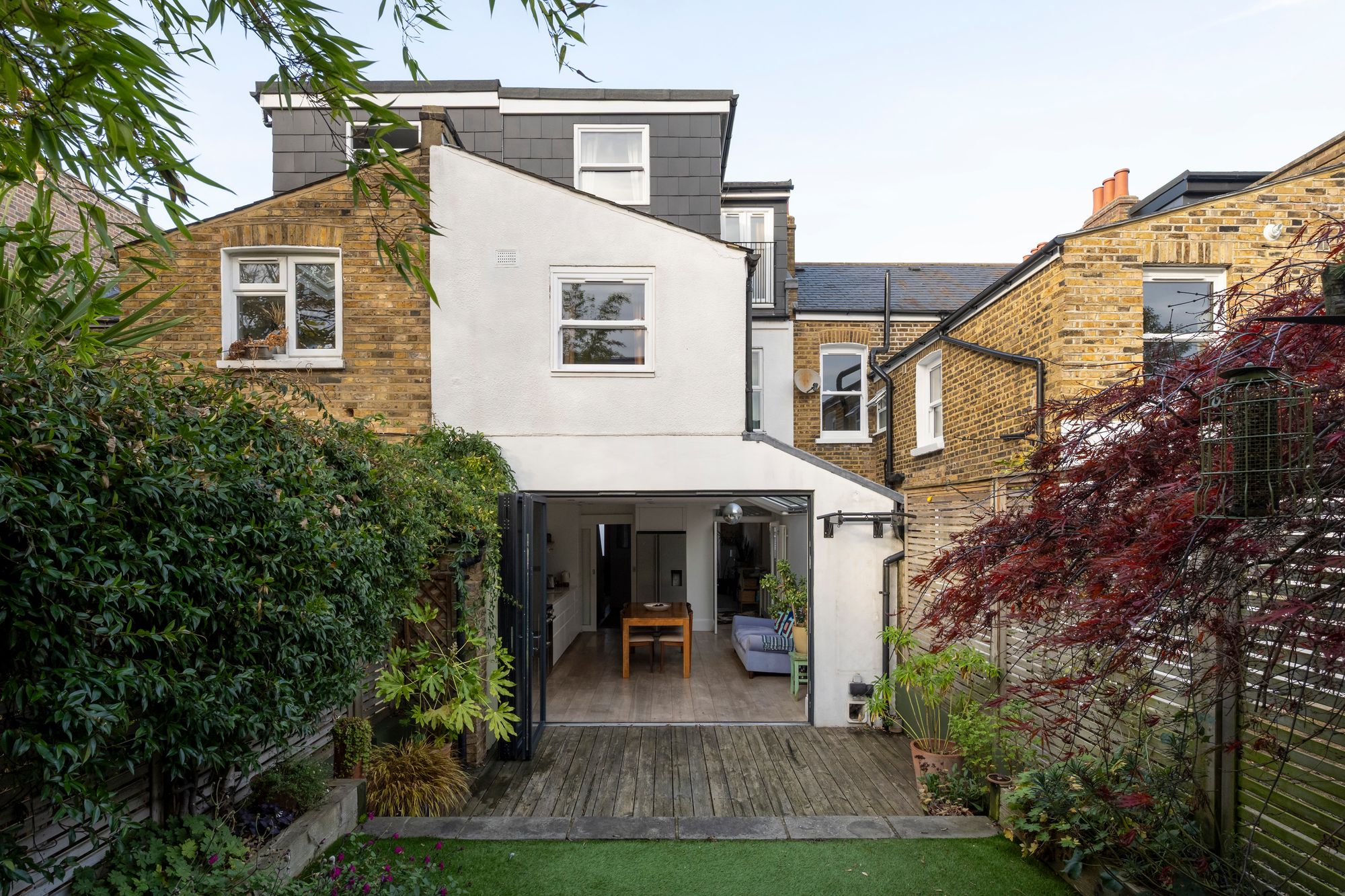 SOH Howden Street Garden 2