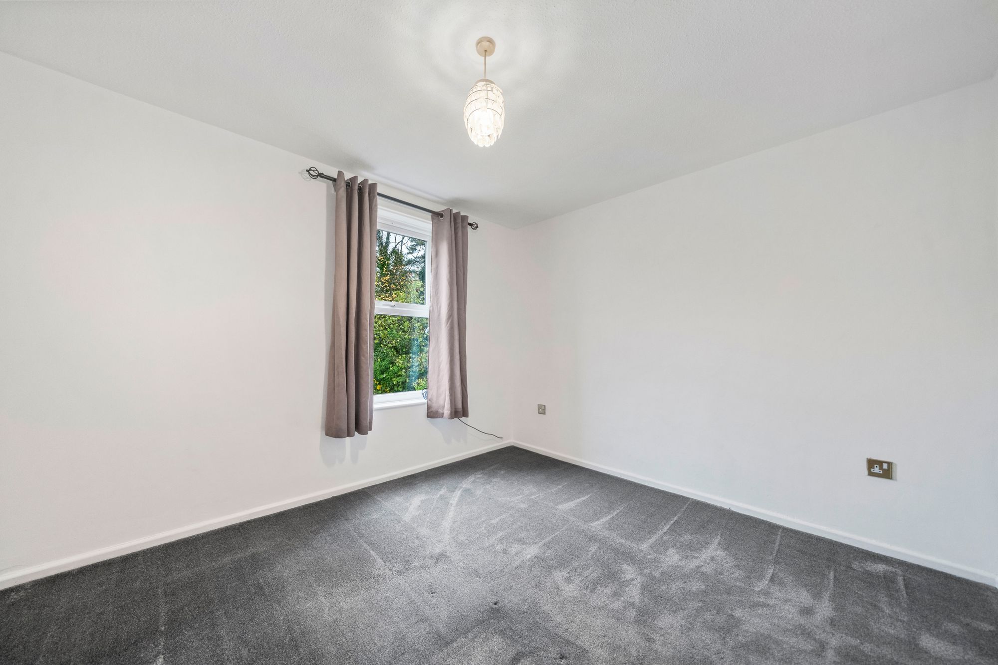 Heather Close, Birchwood, WA3