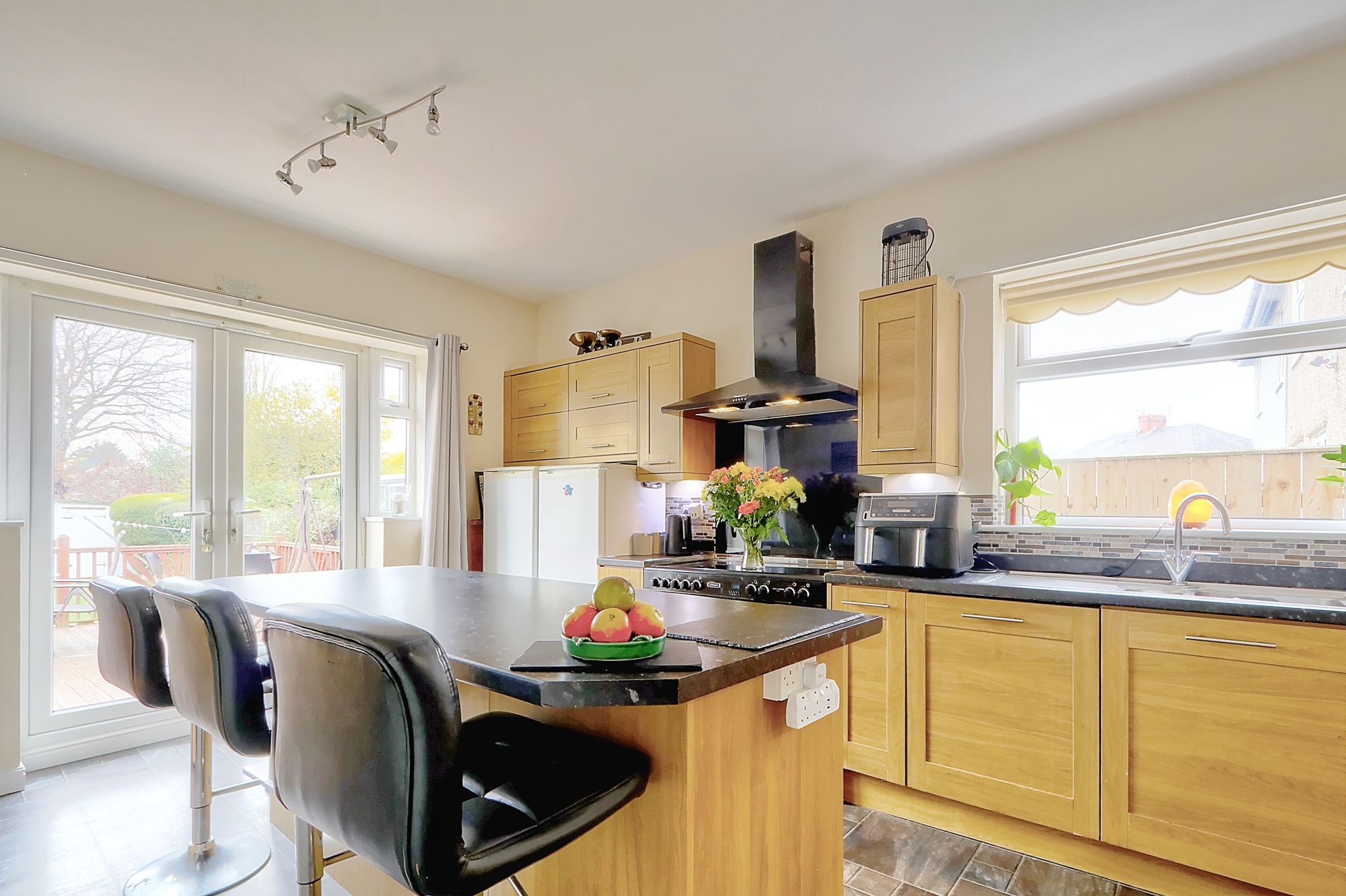 _MG_3267_8_9_Enhancer