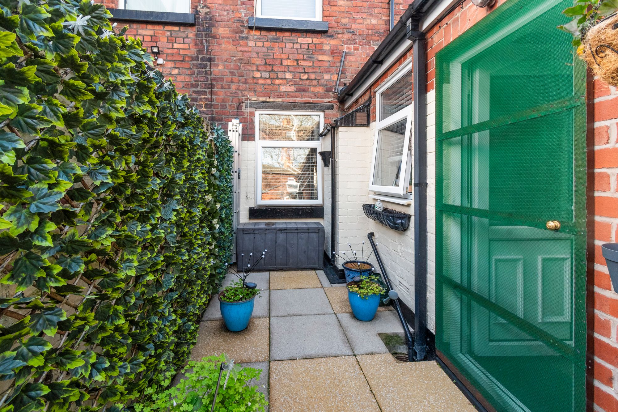 Greenfield Road, Dentons Green, WA10