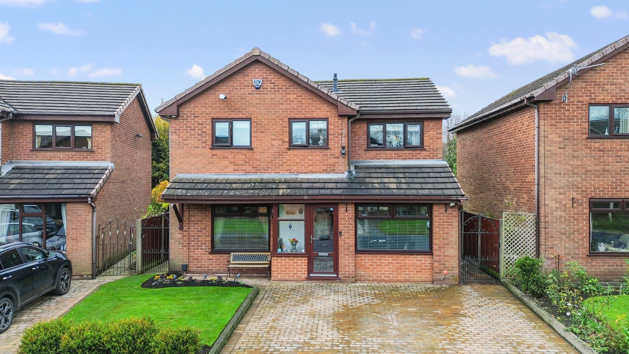 Holdenbrook Close, Leigh, WN7