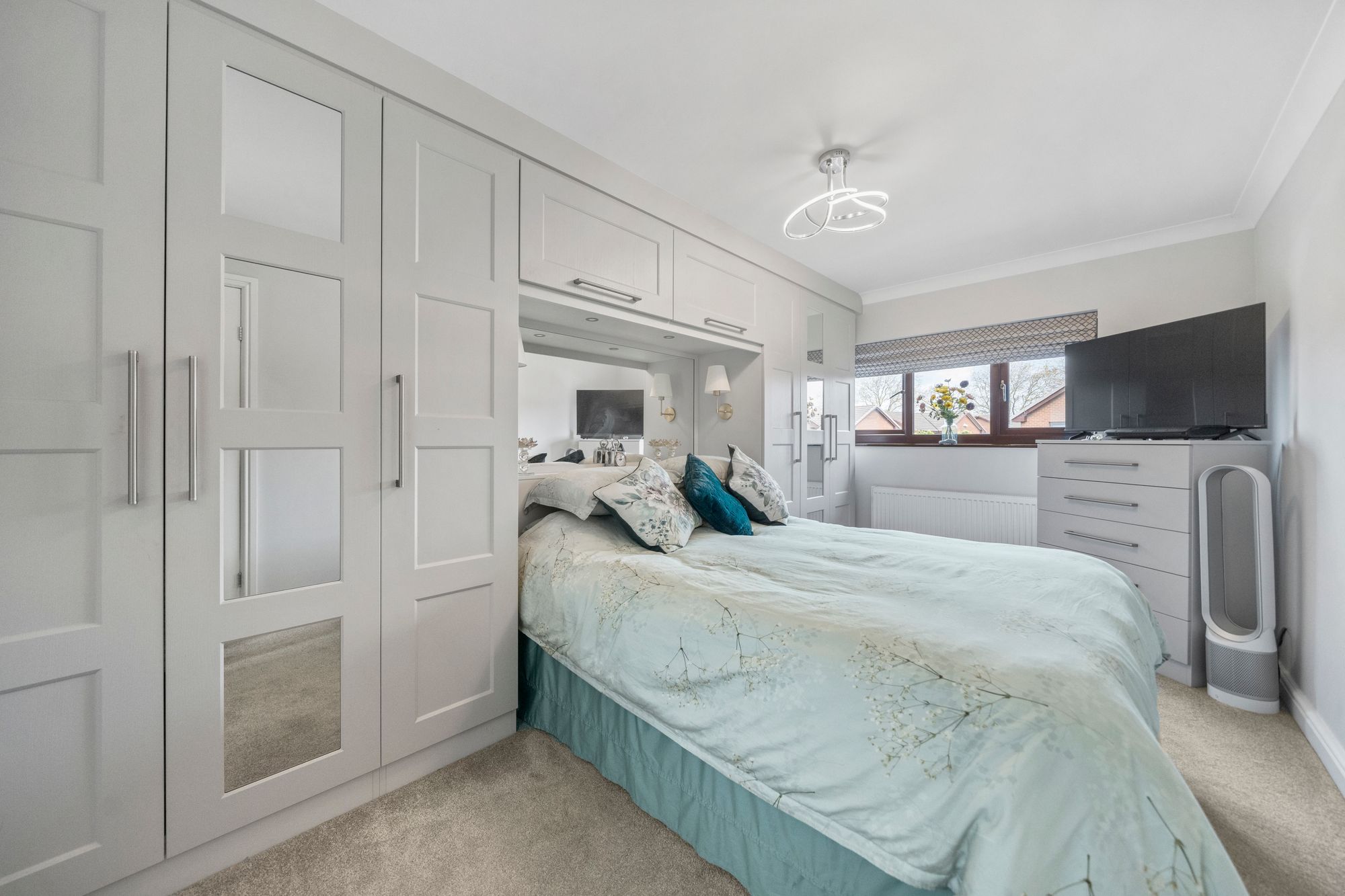 Holdenbrook Close, Leigh, WN7