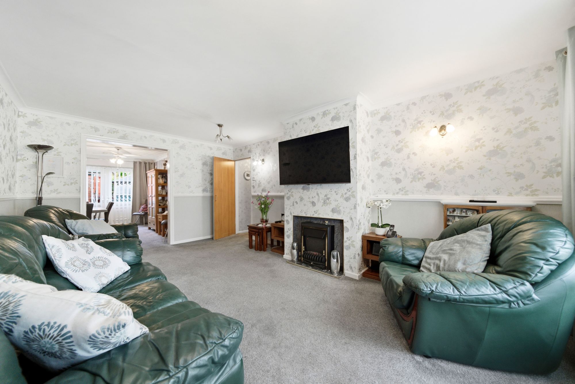 Edge Green Lane, Golborne, WA3