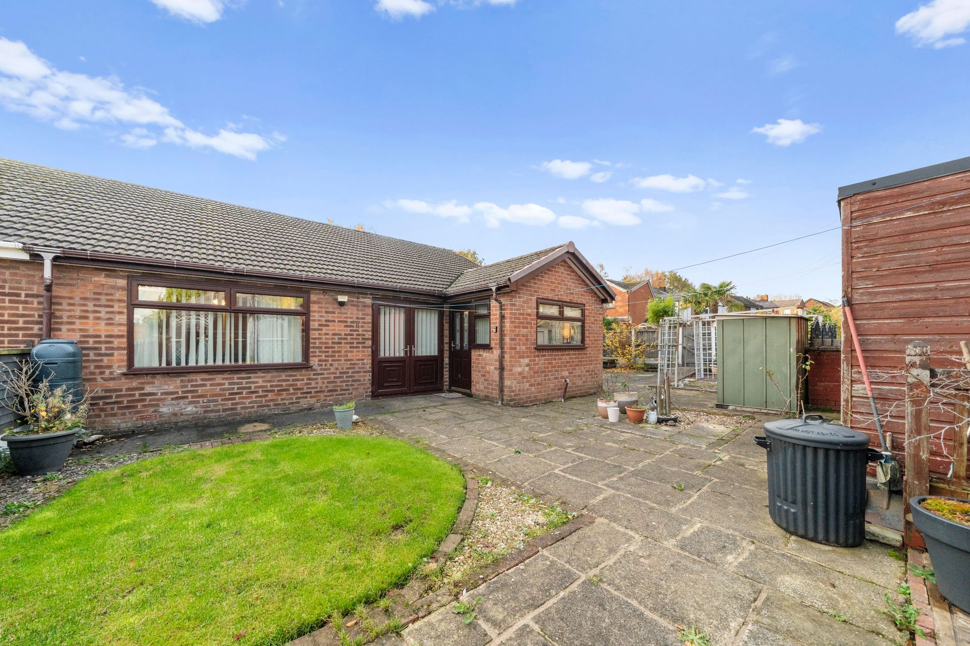 Edge Green Lane, Golborne, WA3