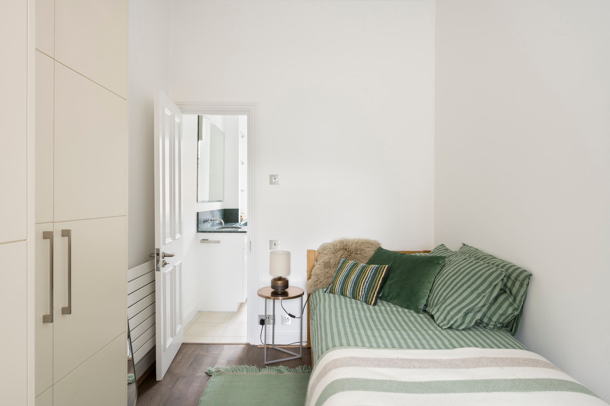 SOH Bedrooms Christchurch Hill 3
