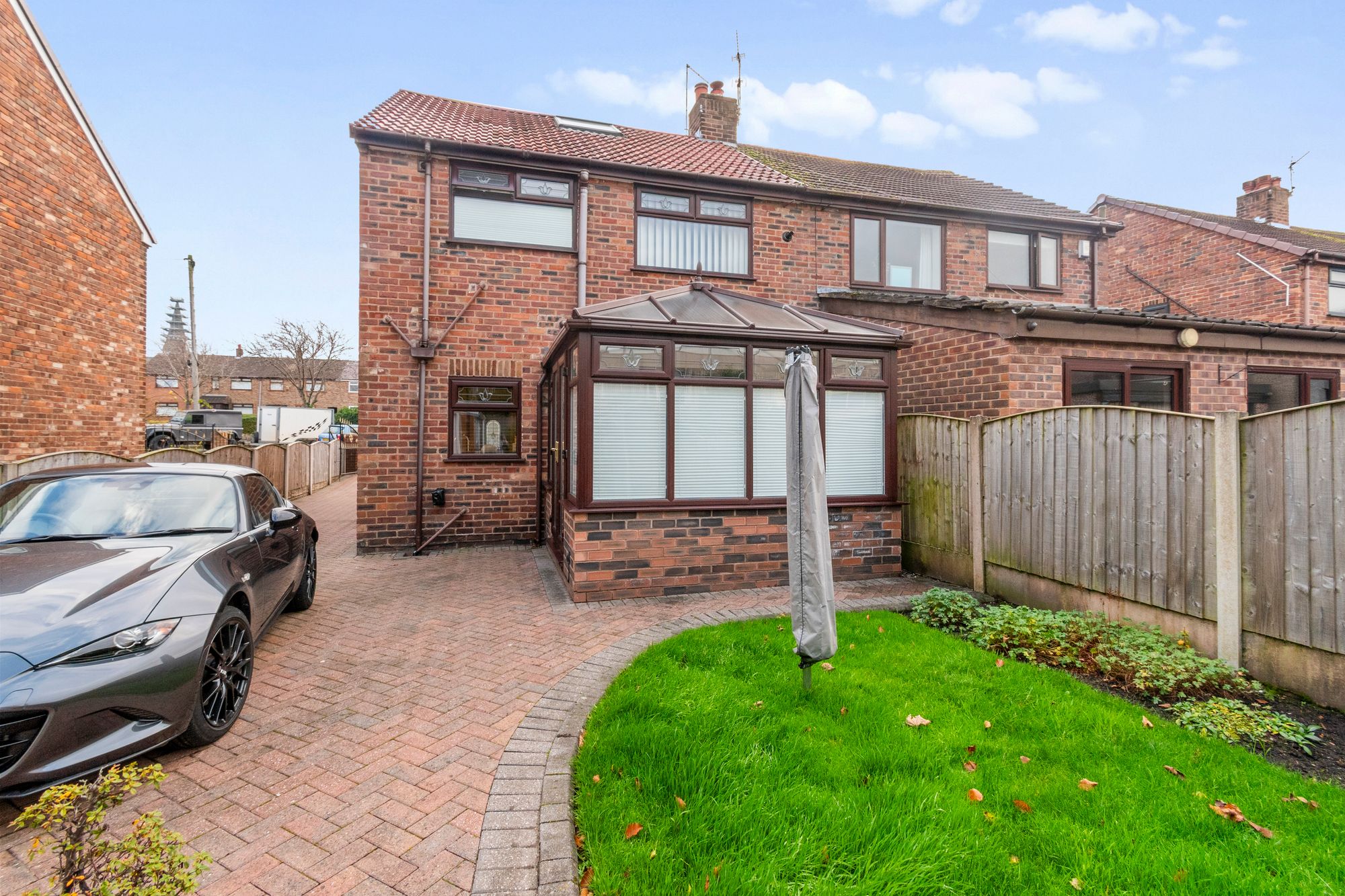 Archer Grove, St. Helens