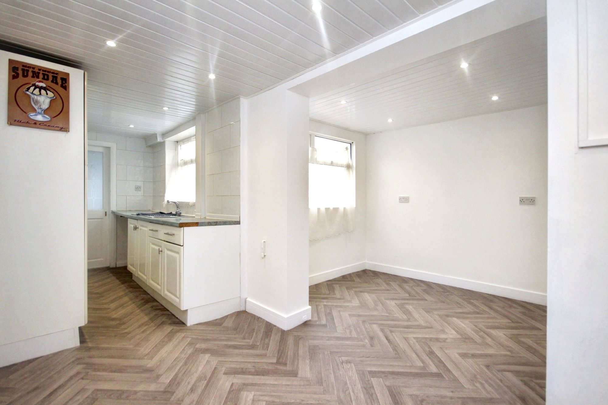 Albion Street, St. Helens, WA10