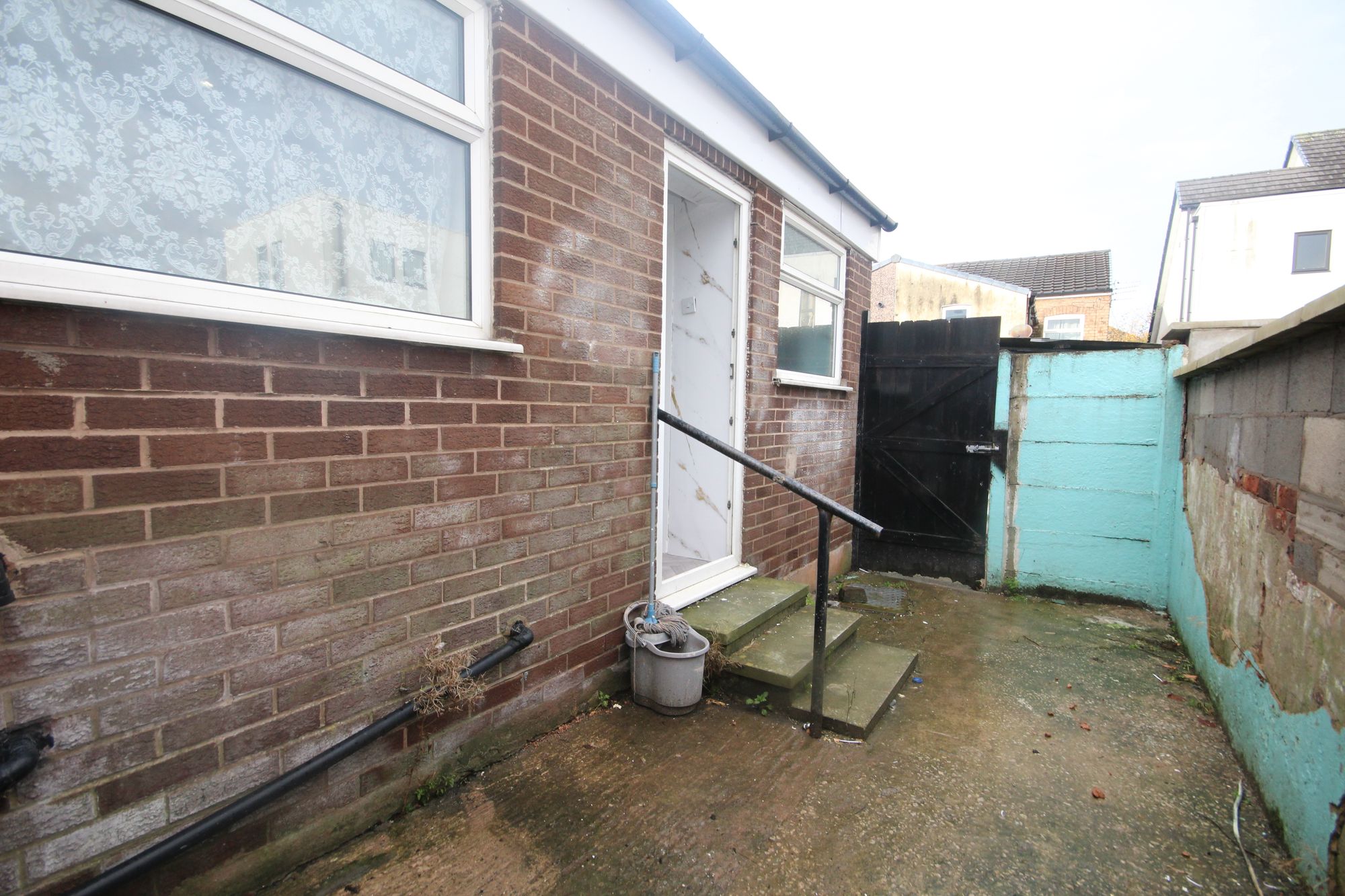 Albion Street, St. Helens, WA10