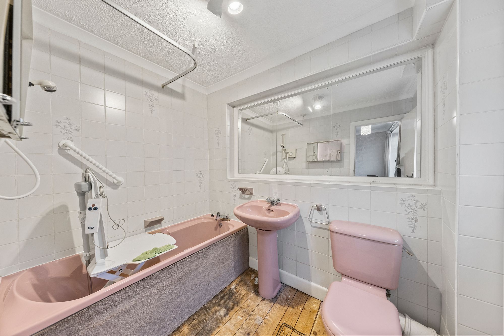 Weaste Lane, Thelwall, WA4