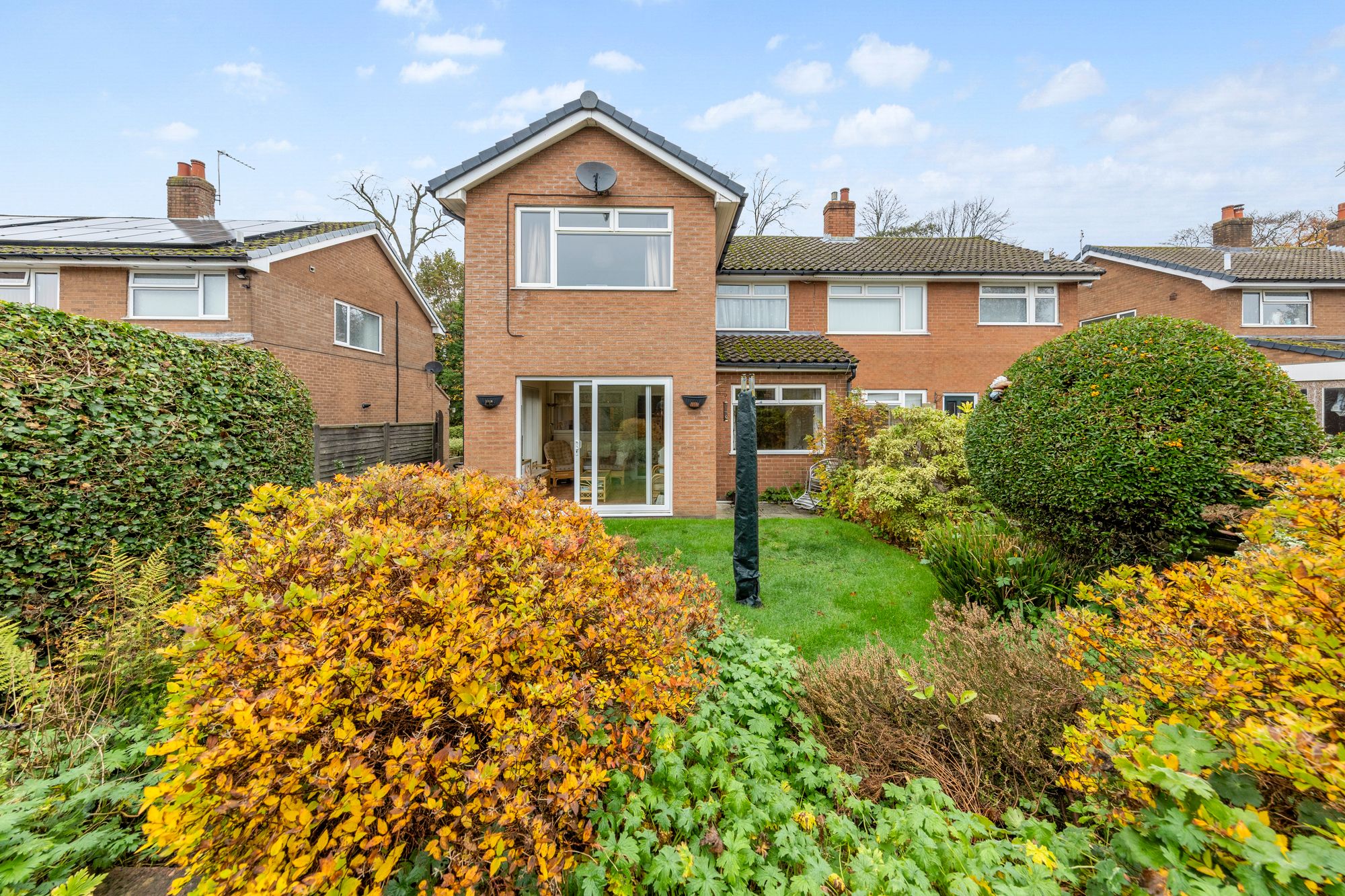 Weaste Lane, Thelwall, WA4