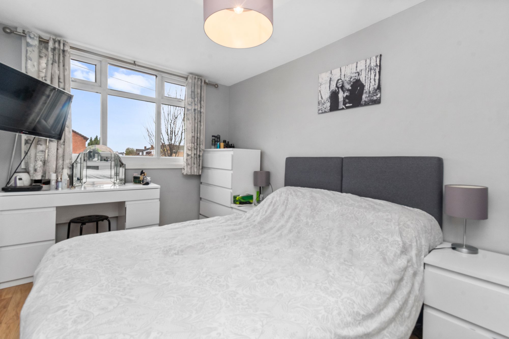 Clock Face Road, St. Helens