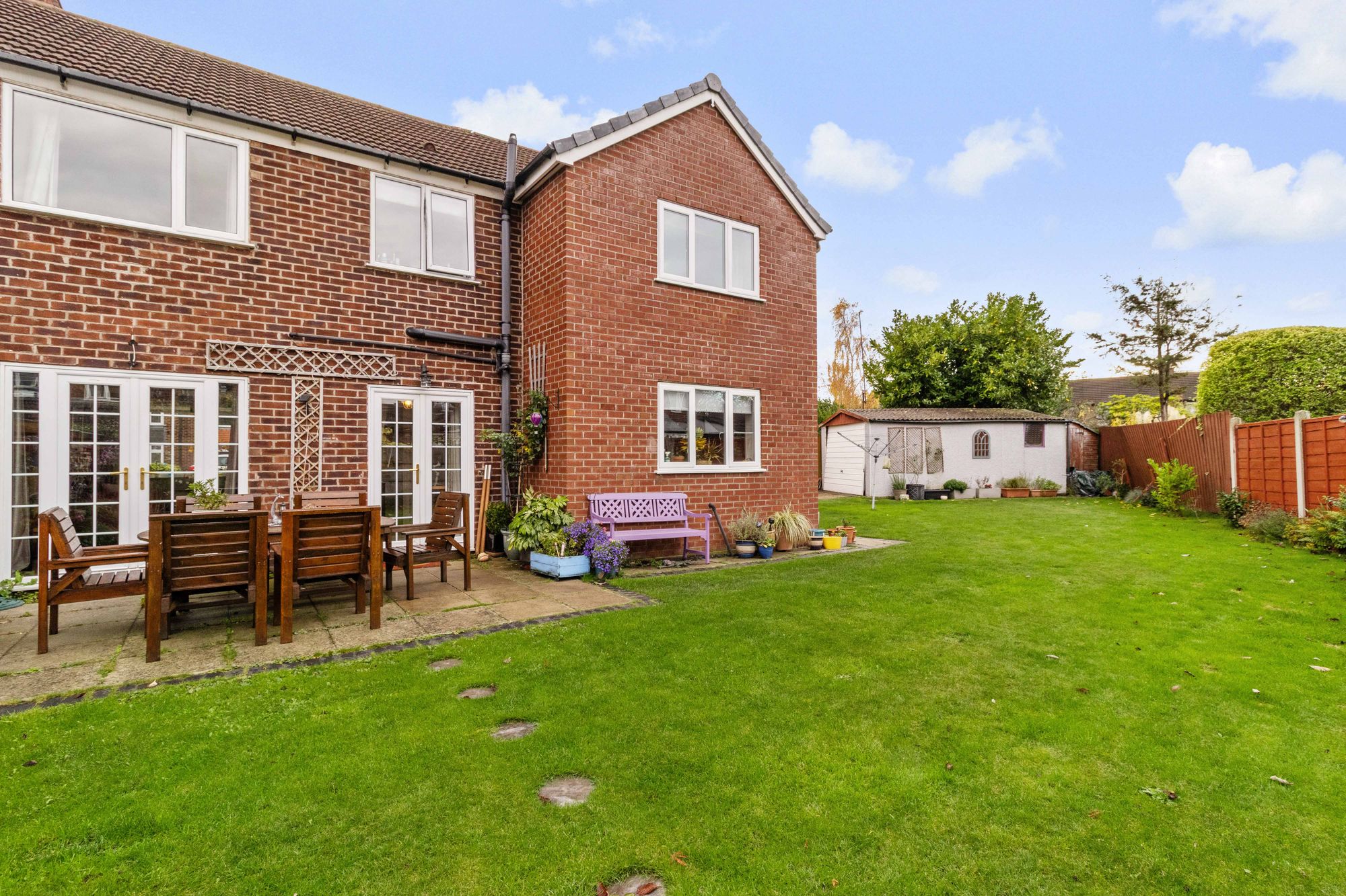 Welwyn Close, Thelwall, WA4