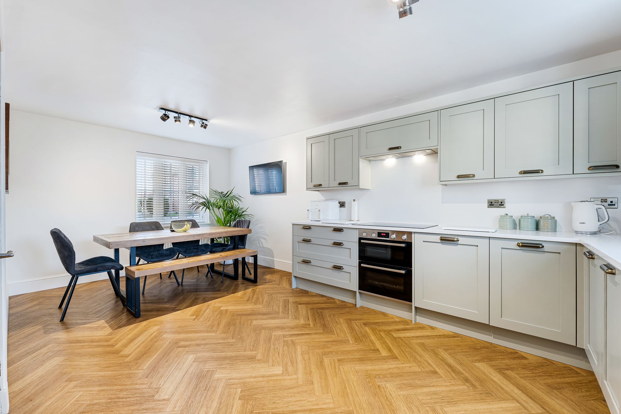 Rosewood Grove, Widnes, WA8