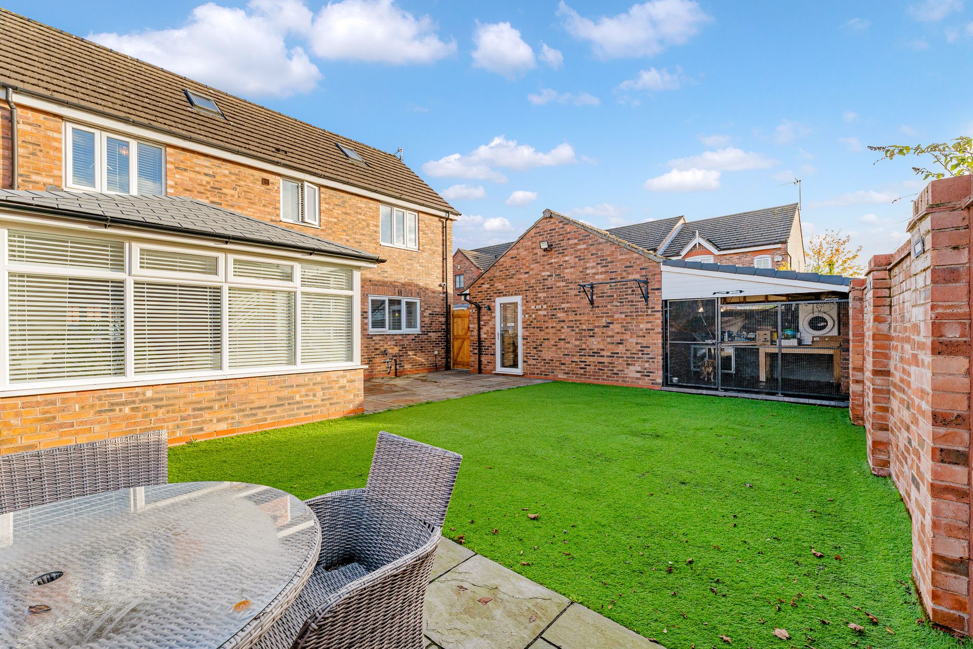 Rosewood Grove, Widnes, WA8