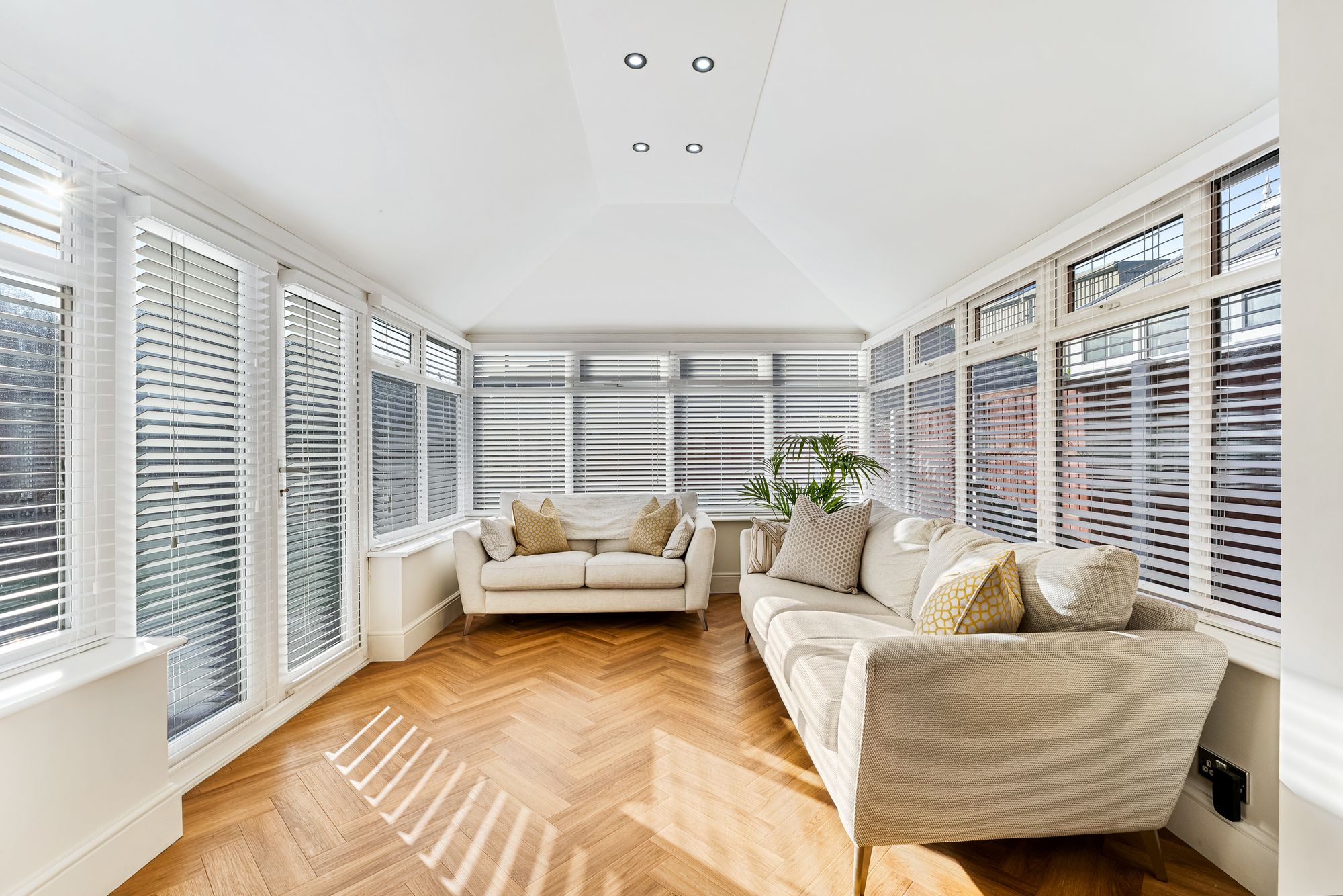 Rosewood Grove, Widnes, WA8