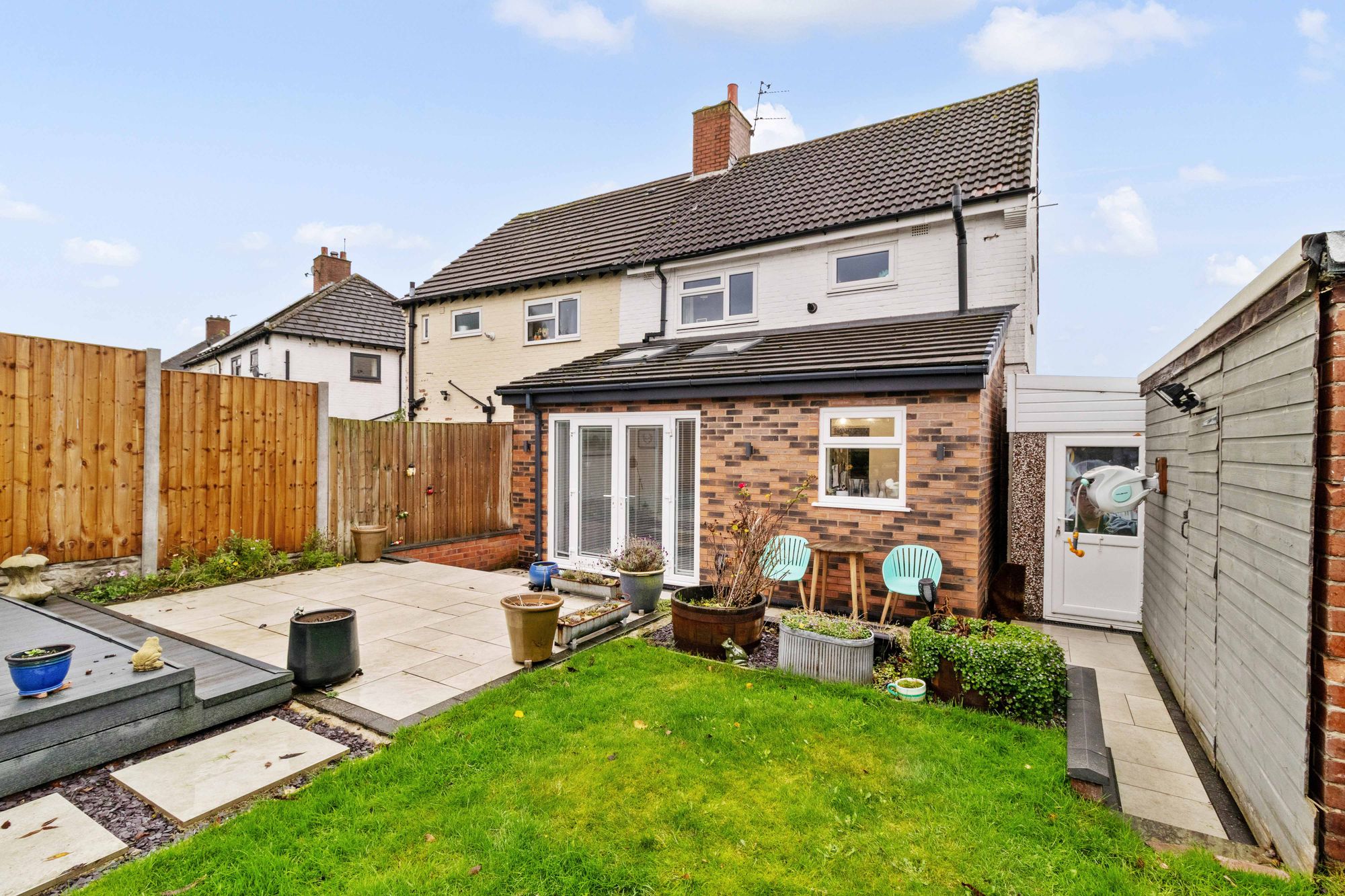 Greenfields Avenue, Warrington