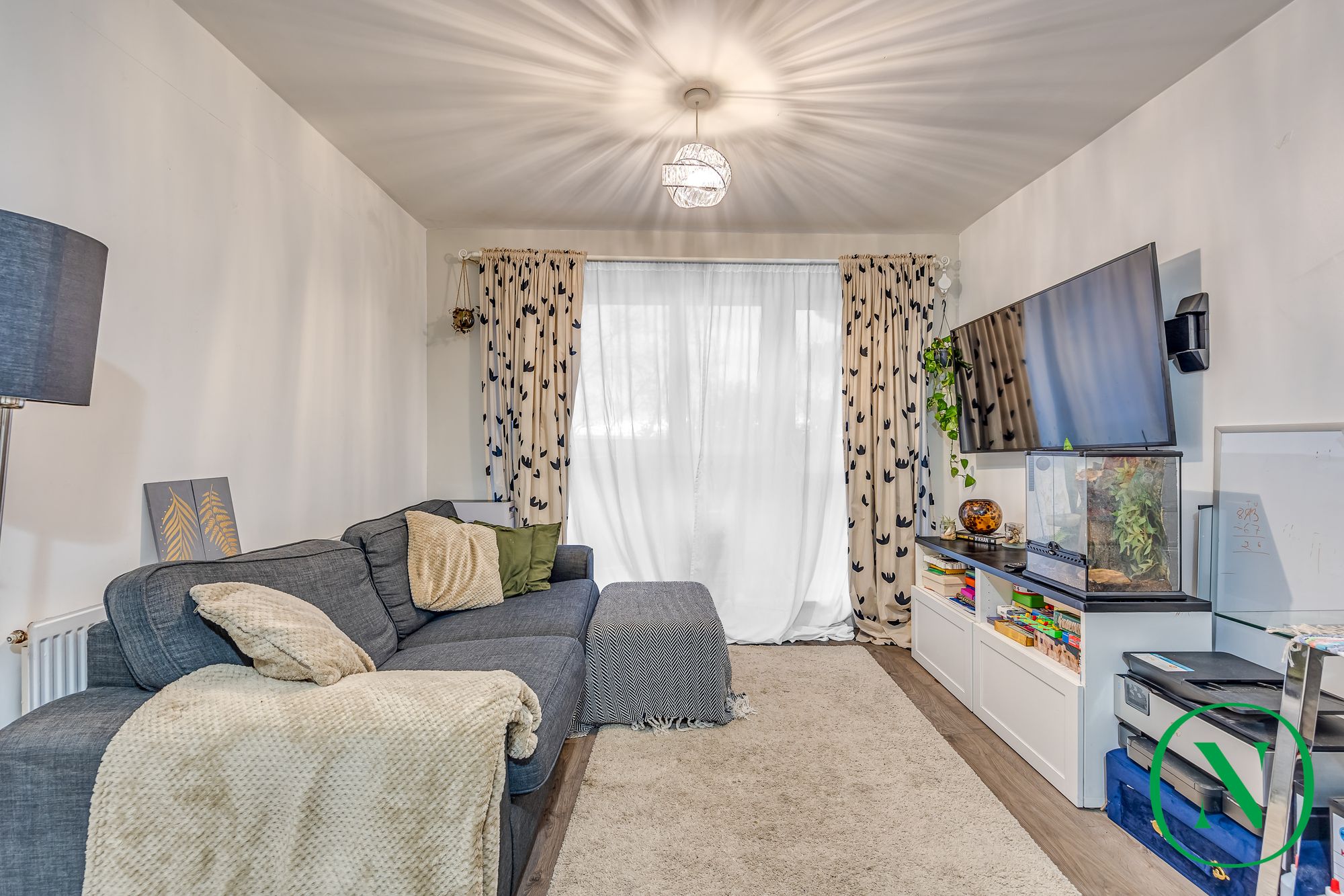 1 bedroom ground floor flat for sale