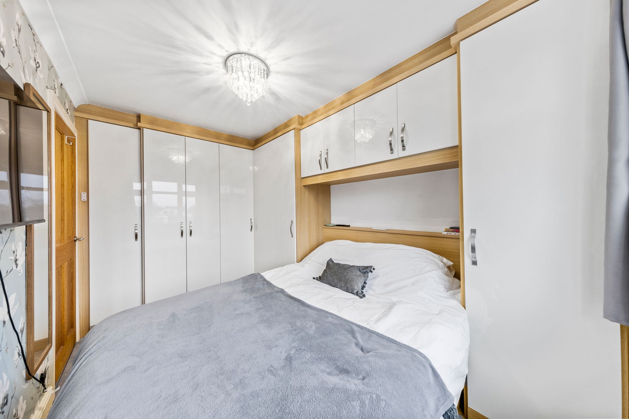 Montrose Close, Fearnhead, WA2