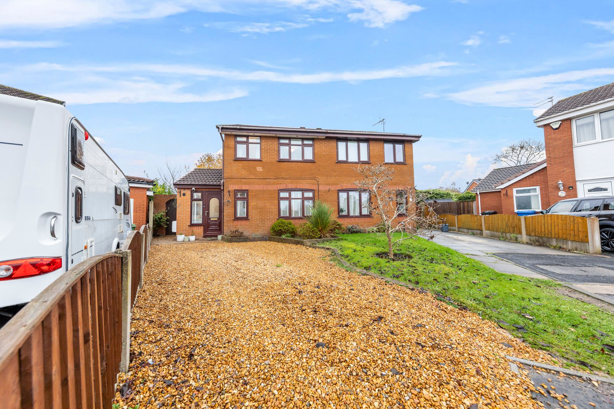 Montrose Close, Fearnhead, WA2