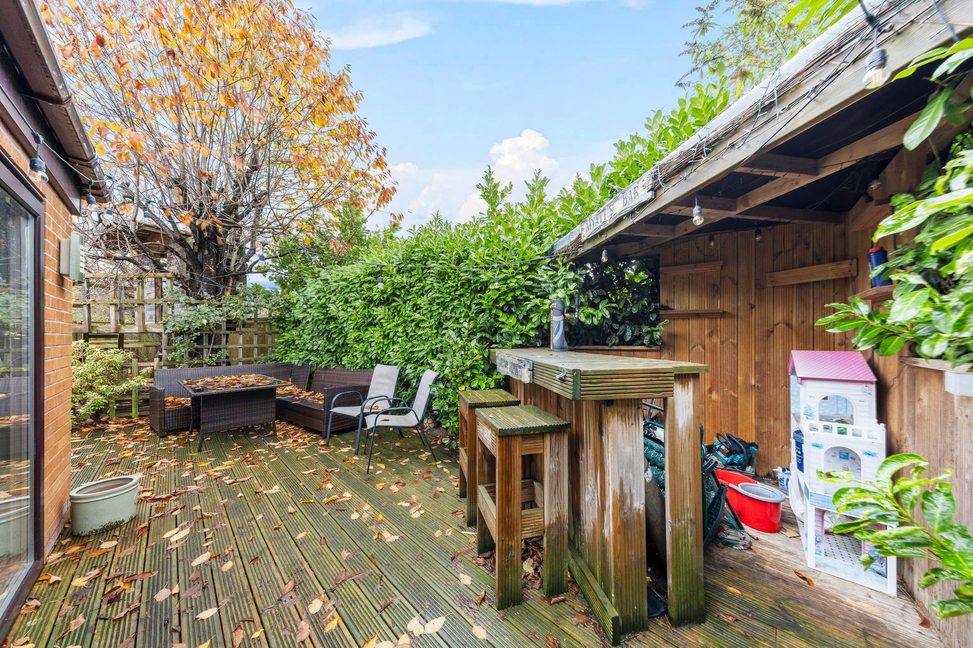 Montrose Close, Fearnhead, WA2