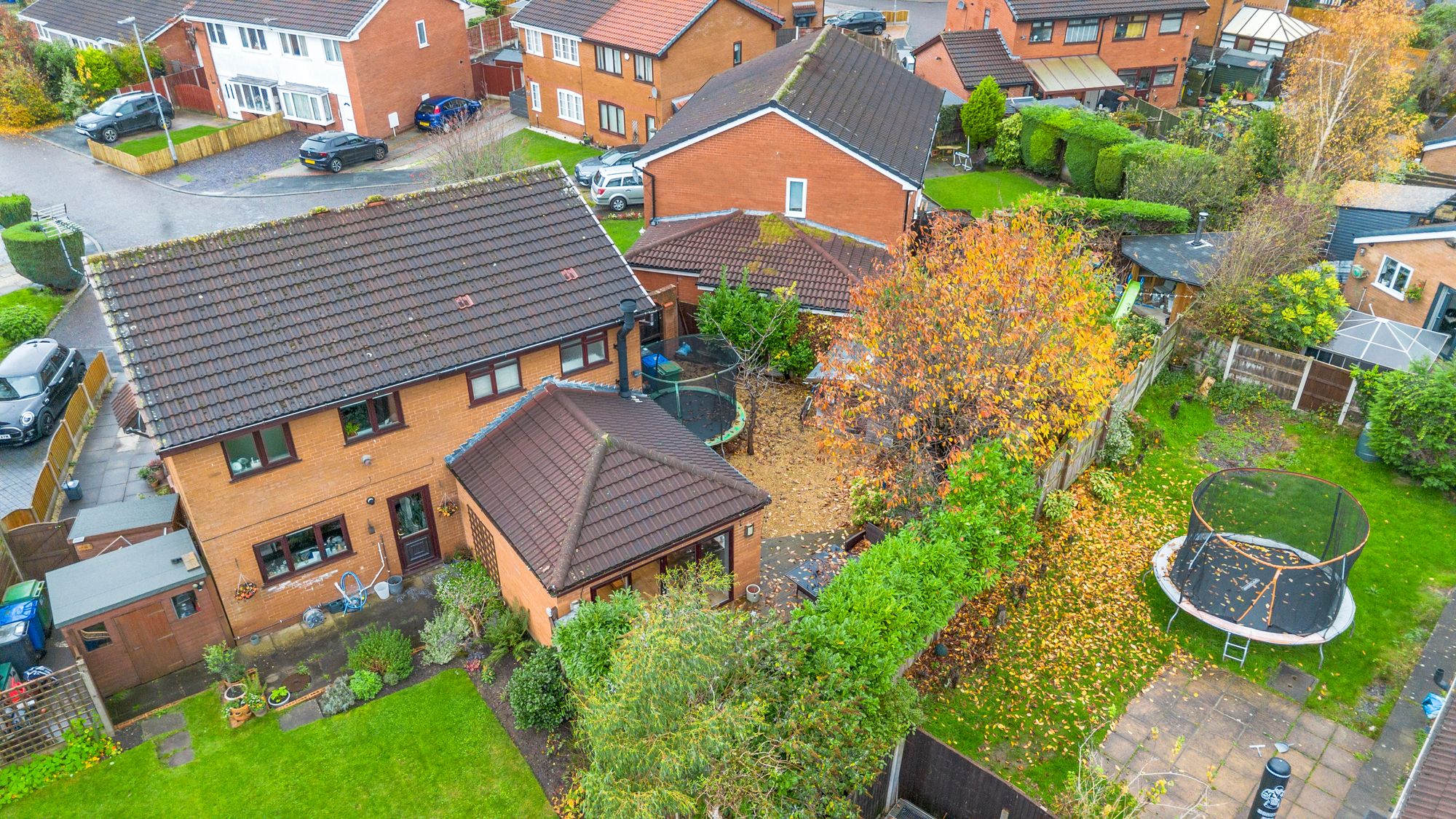 Montrose Close, Fearnhead, WA2