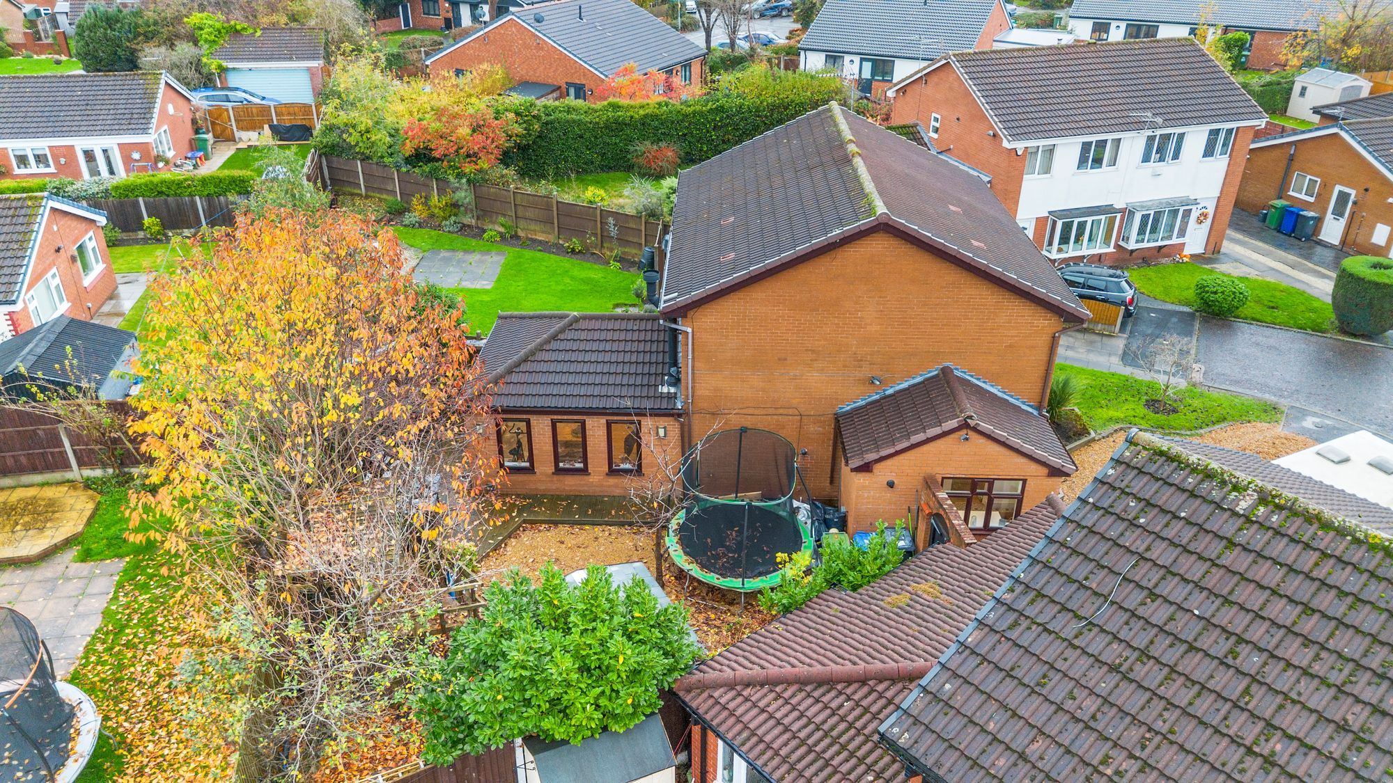 Montrose Close, Fearnhead, WA2