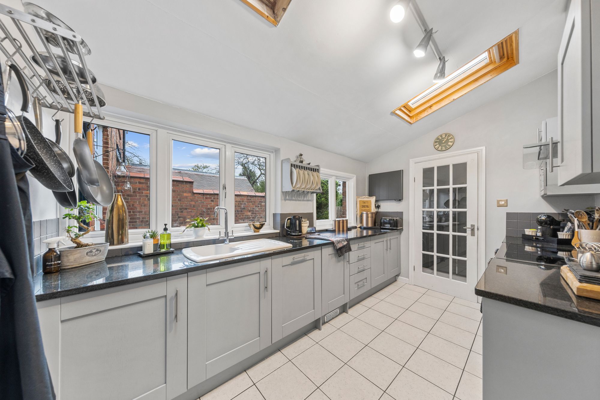 Liverpool Road, Great Sankey, WA5