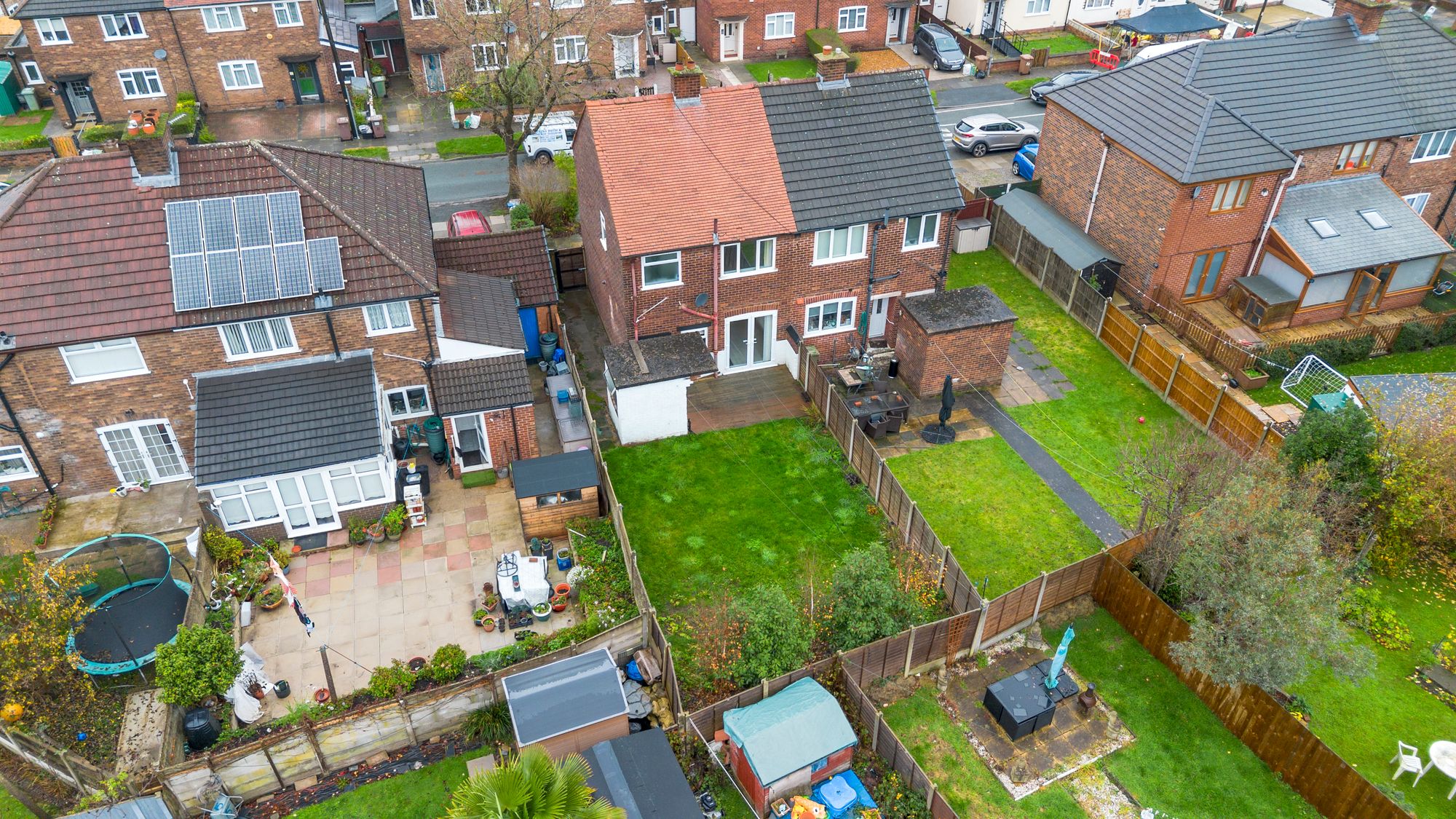 Elston Avenue, Newton-Le-Willows, WA12