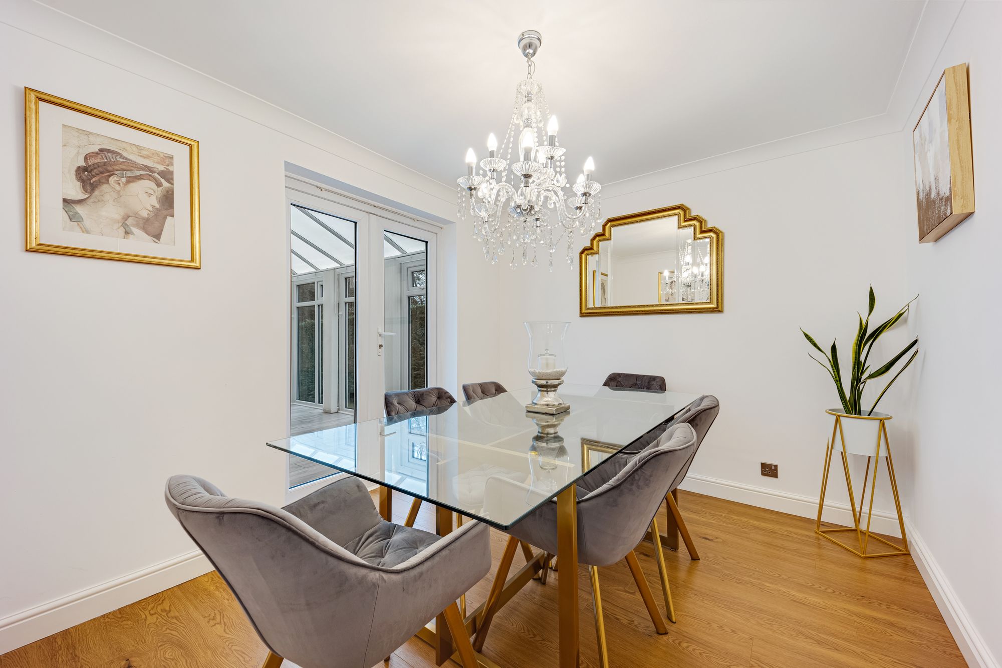 Highgate Close, Norton, WA7