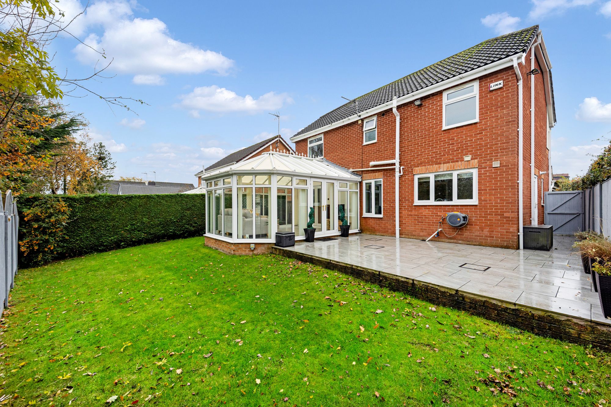 Highgate Close, Norton, WA7