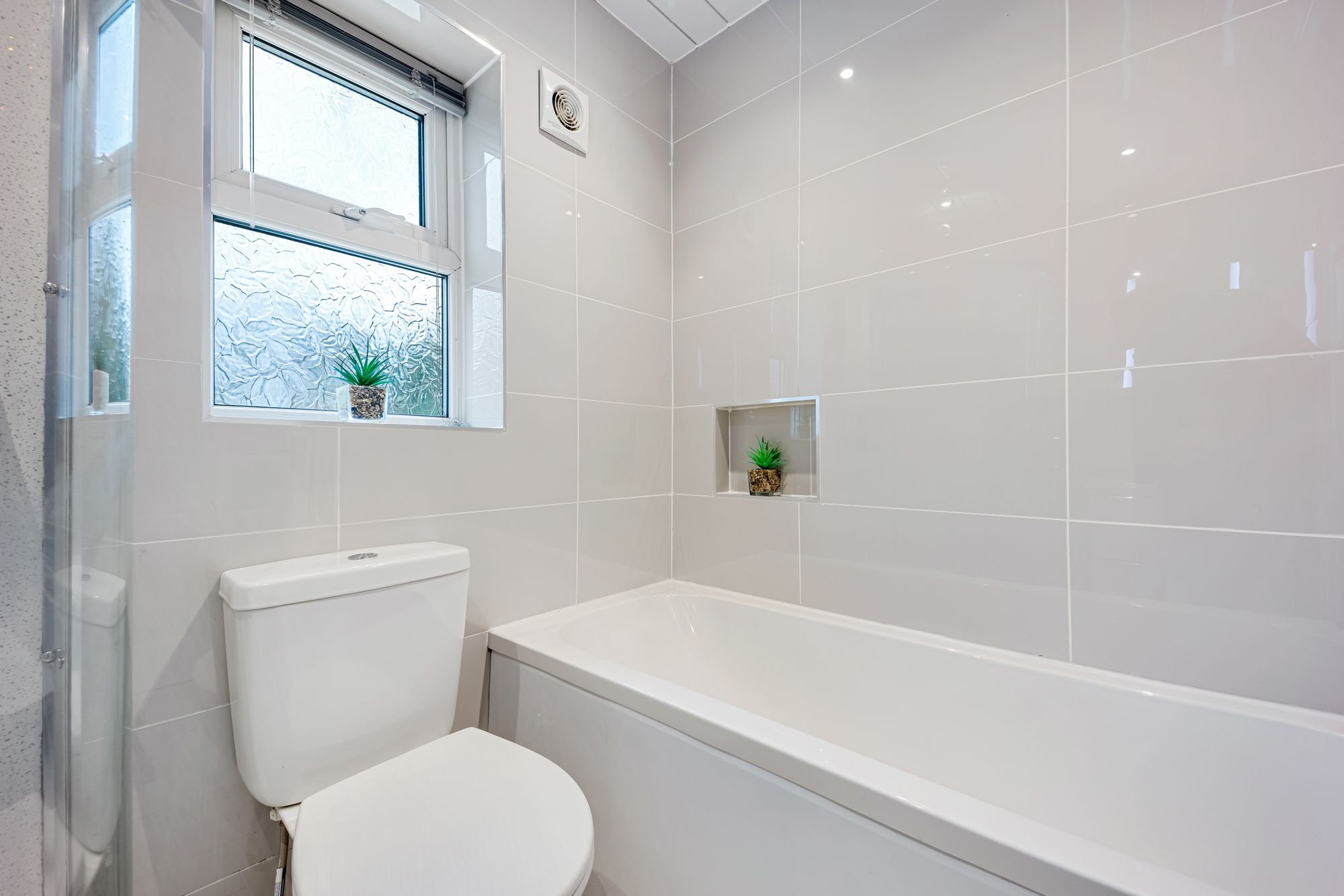 Highgate Close, Norton, WA7