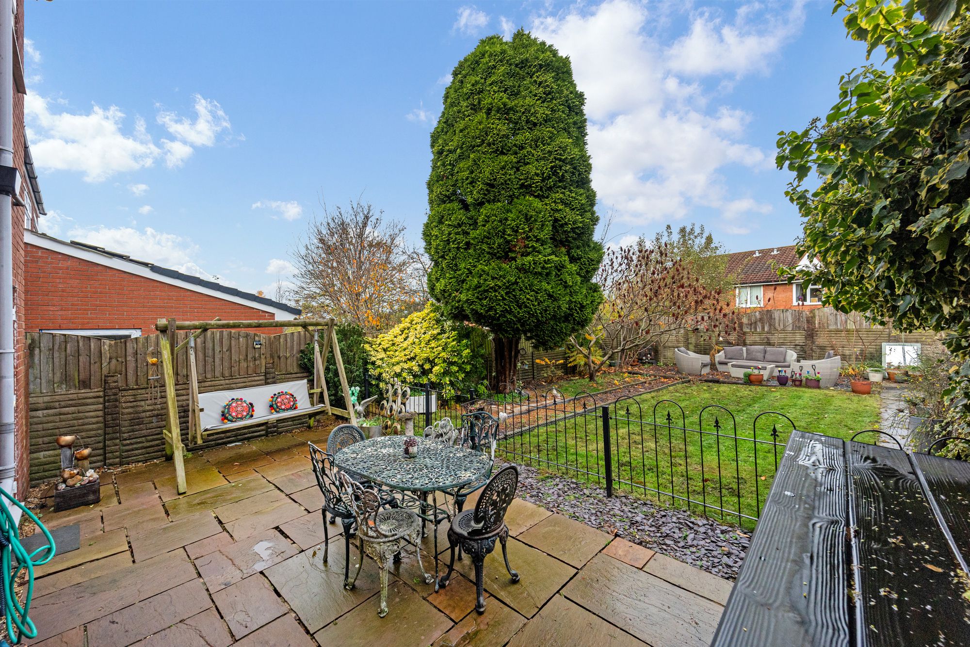 Halton Brow, Halton, WA7