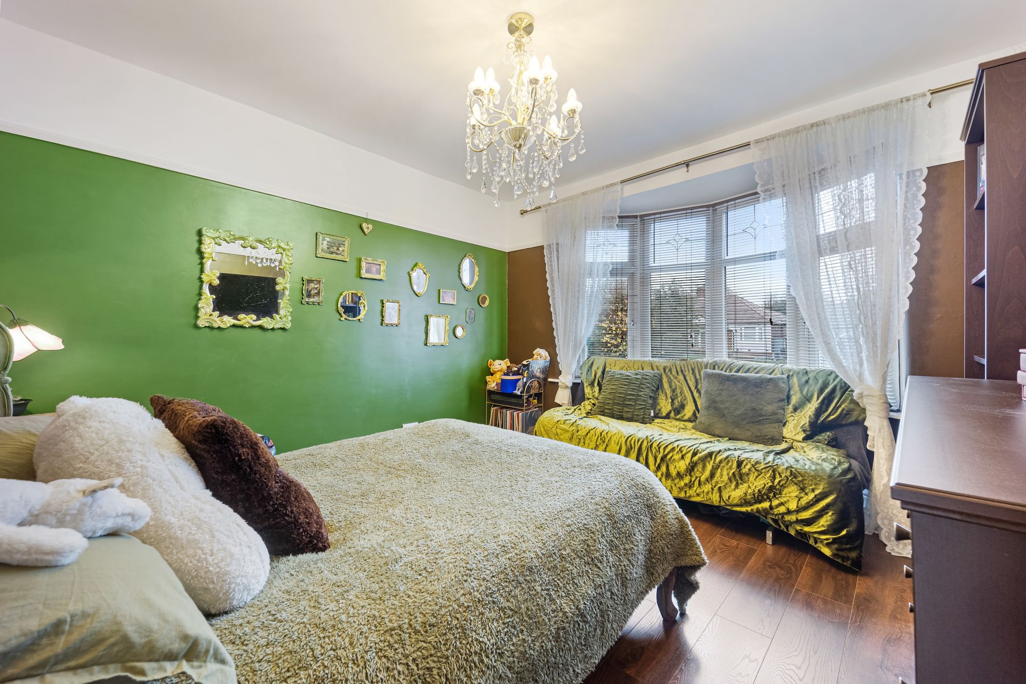 Halton Brow, Halton, WA7