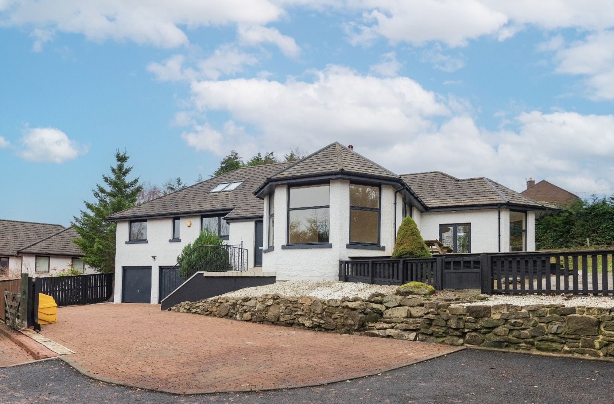 3 Cleghorn Drive, Lanark
