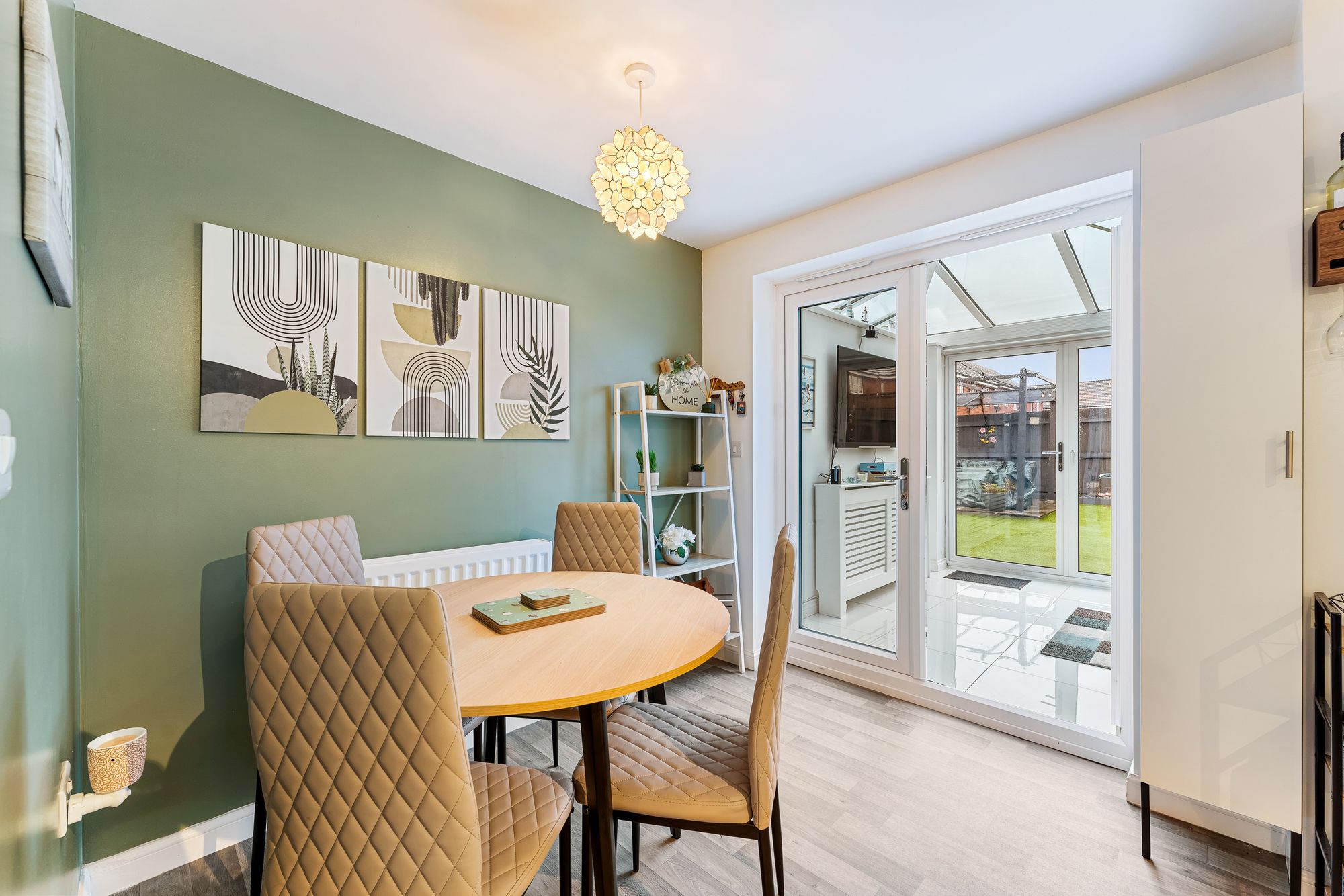 St. Peters Walk, Widnes