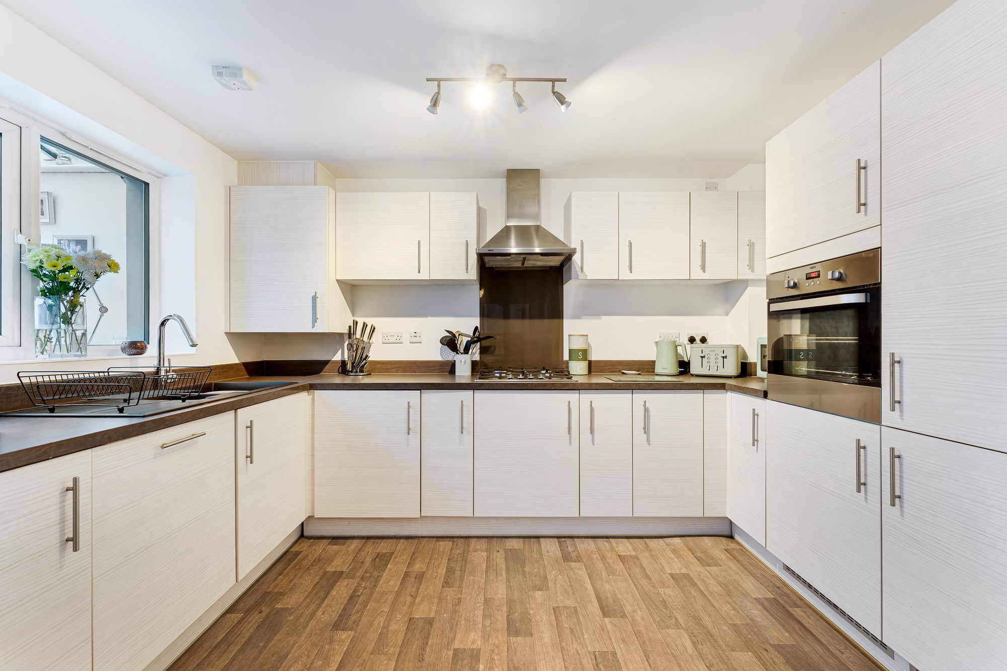 St. Peters Walk, Widnes