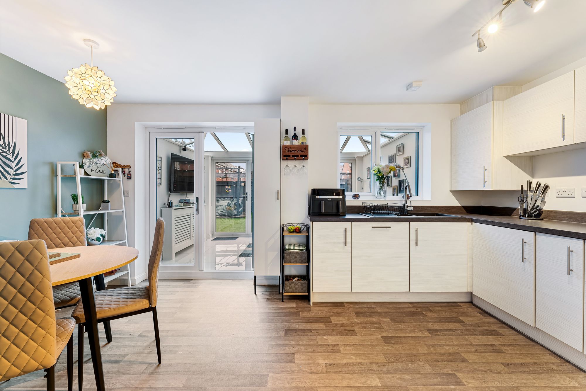 St. Peters Walk, Widnes